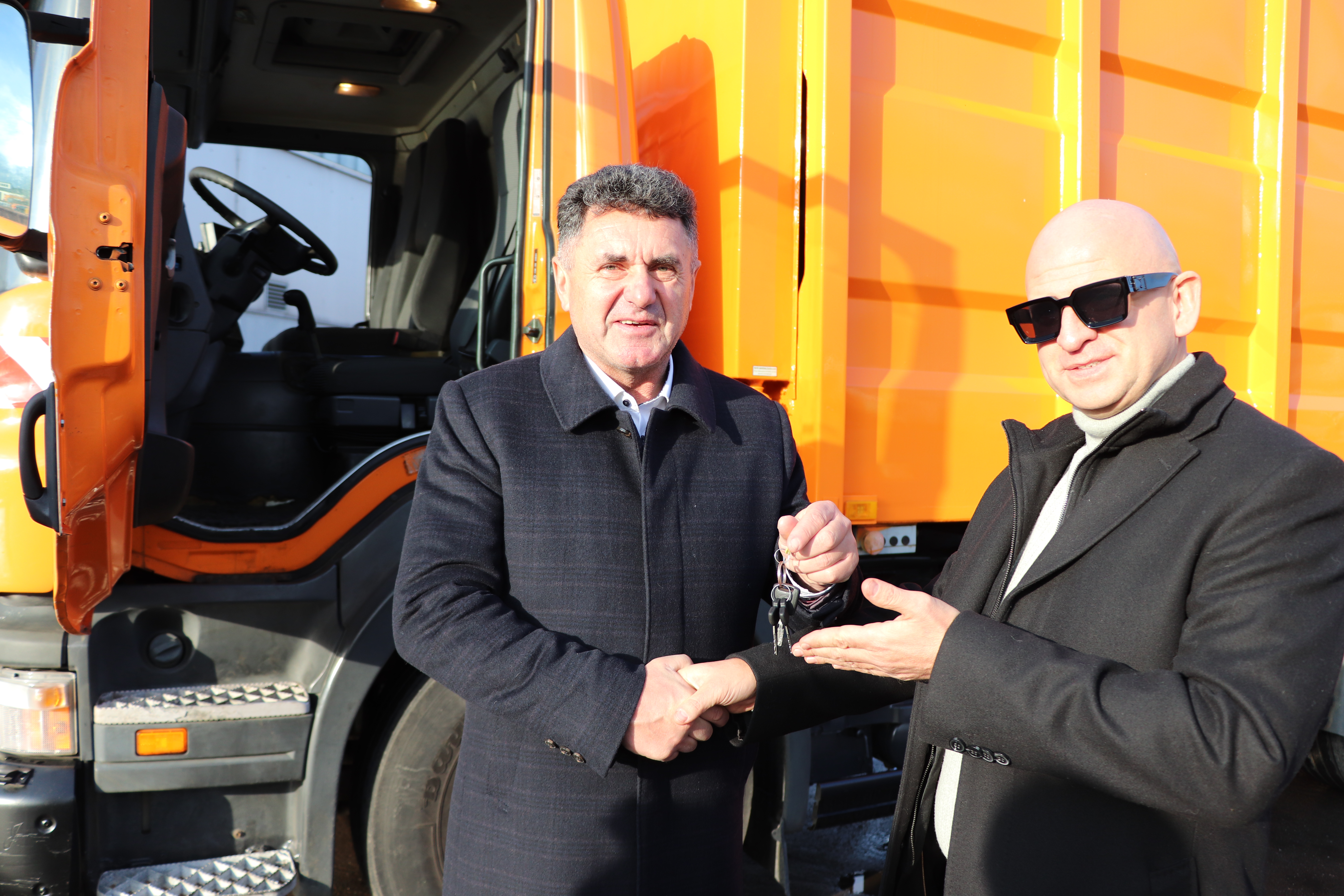 Scania P270 przekazana